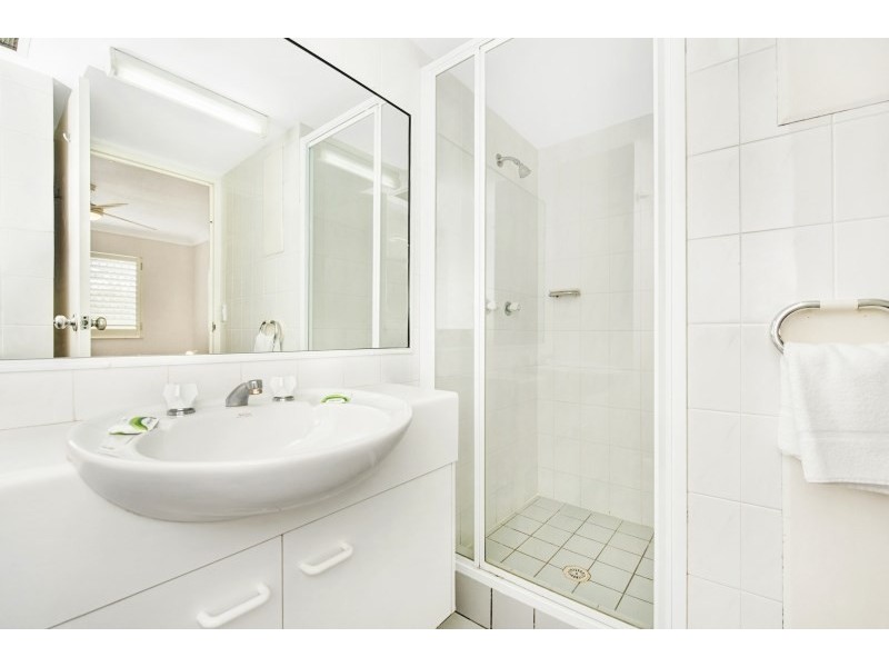 7/2 Seventeenth Avenue, Palm Beach QLD 4221