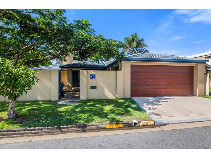 18 Kalang Street, Palm Beach QLD 4221