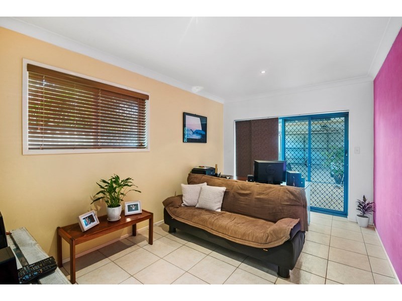 18 Kalang Street, Palm Beach QLD 4221