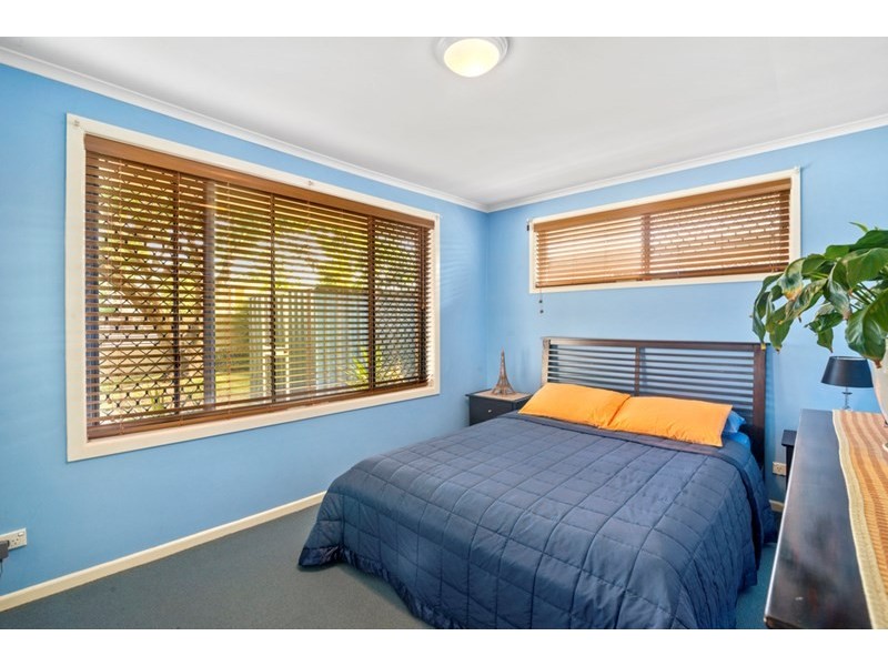 18 Kalang Street, Palm Beach QLD 4221