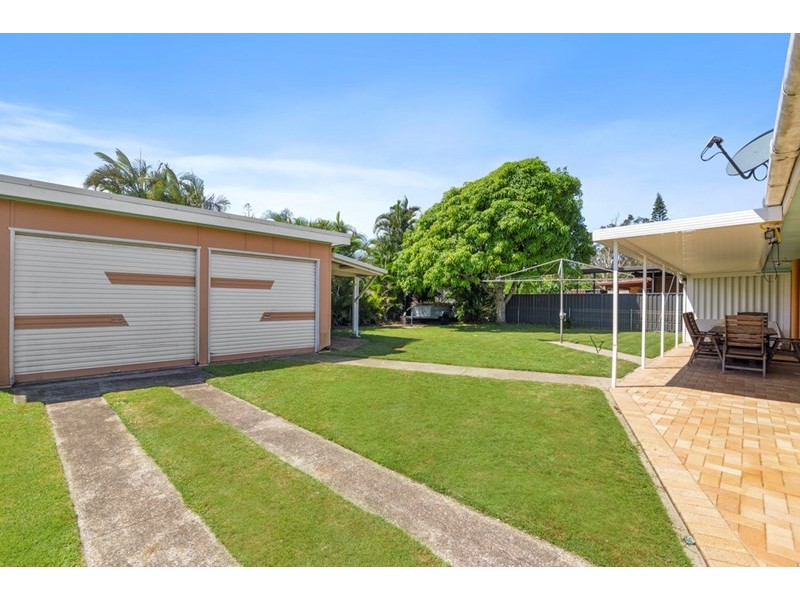 325 Adina Avenue, Bilinga QLD 4225
