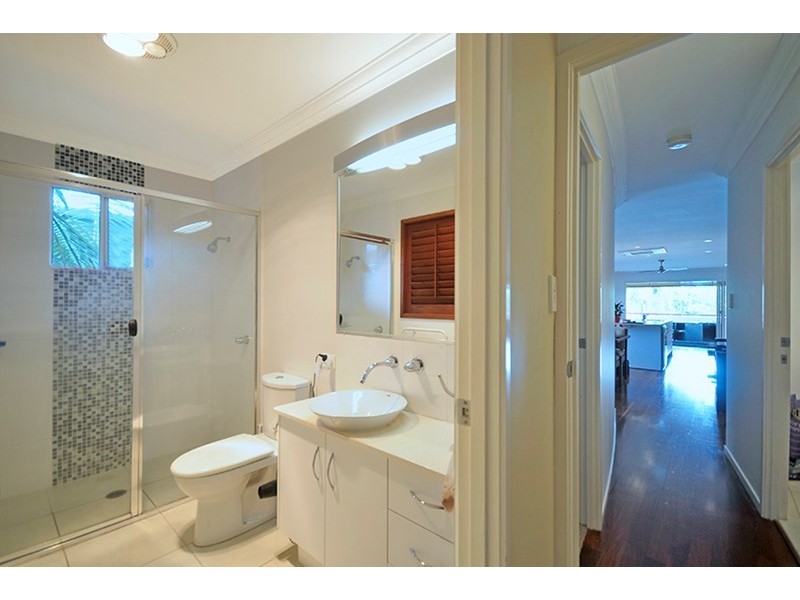 2/93 Laguna Avenue, Palm Beach QLD 4221