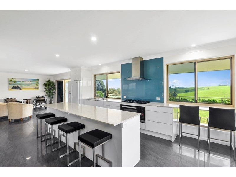 38 Summerville Road, Beechmont QLD 4211