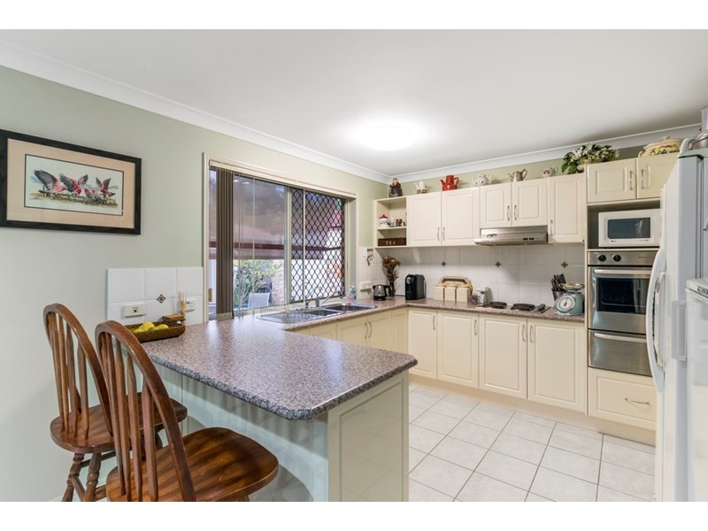 41 Silver Glade Drive, Elanora QLD 4221