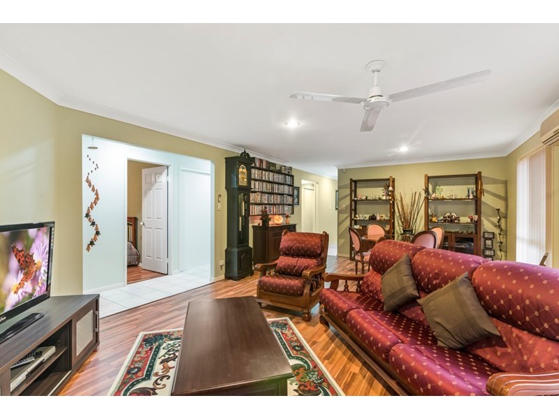 41 Silver Glade Drive, Elanora QLD 4221