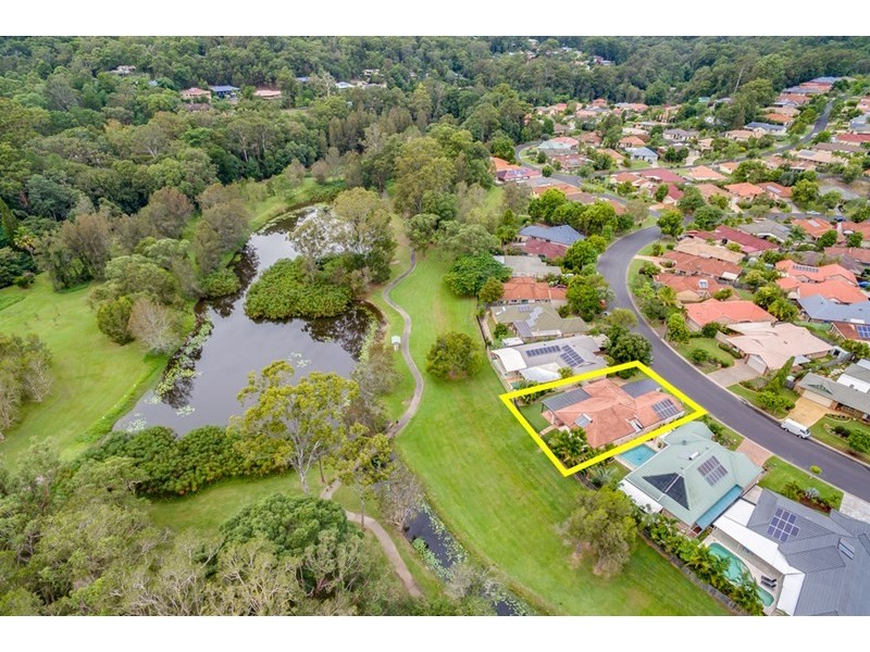 34 Silver Glade Drive, Elanora QLD 4221