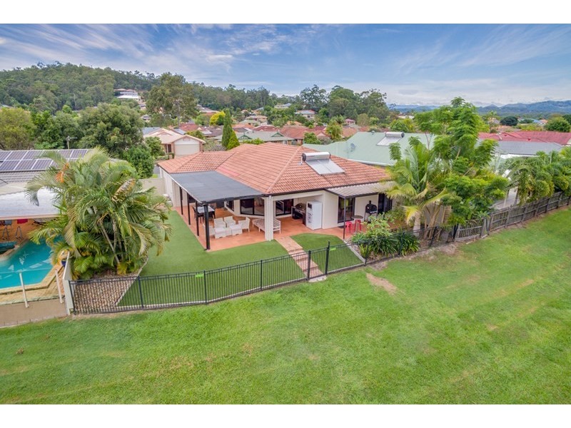 34 Silver Glade Drive, Elanora QLD 4221