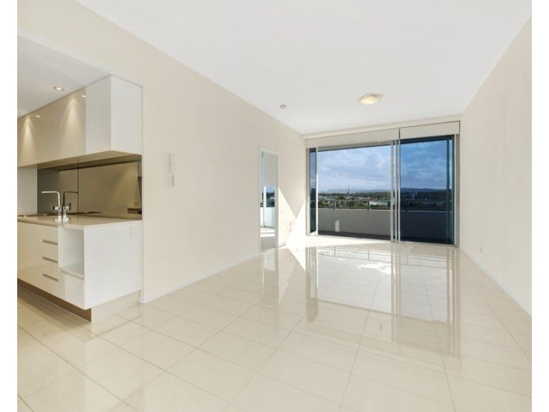 702/15 Compass Drive, Biggera Waters QLD 4216