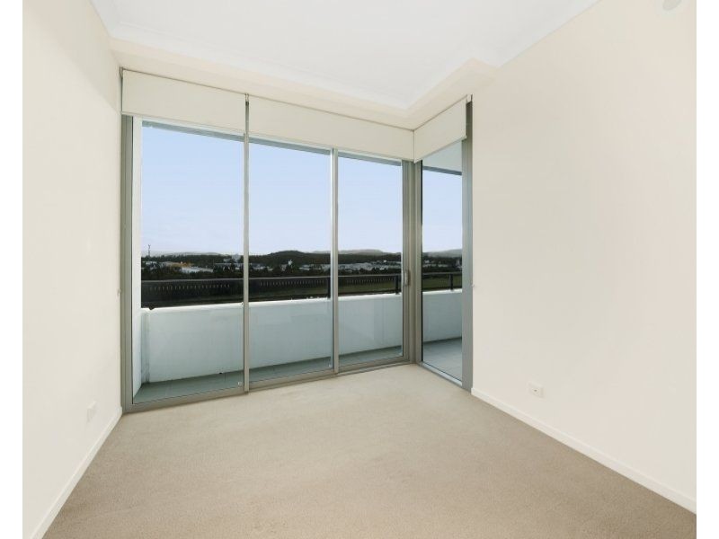 702/15 Compass Drive, Biggera Waters QLD 4216
