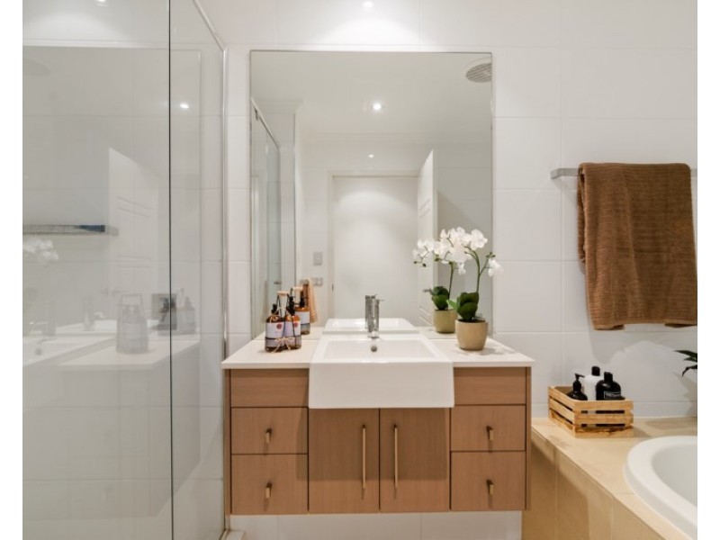 7 Currumbin Crest Drive, Currumbin QLD 4223