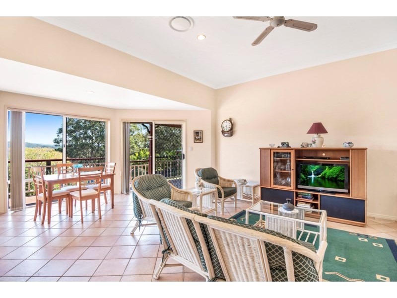 7 Gracilis Court, Elanora QLD 4221