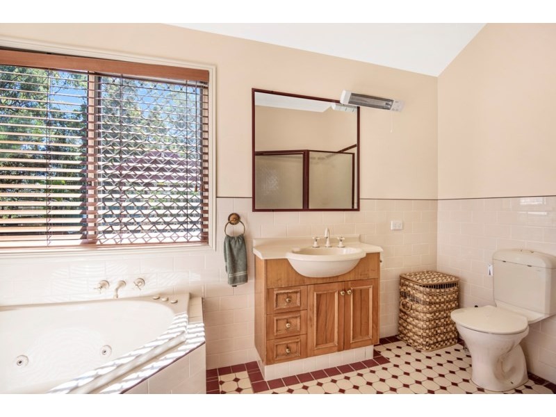 7 Gracilis Court, Elanora QLD 4221