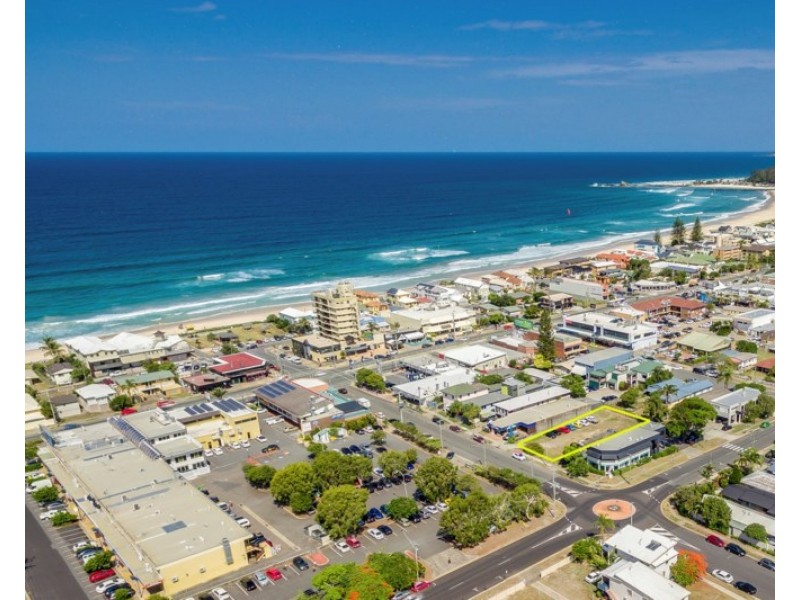 16-18 Seventh Avenue, Palm Beach QLD 4221