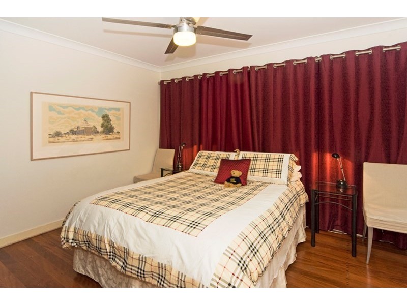 11 Merauke Avenue, Palm Beach QLD 4221