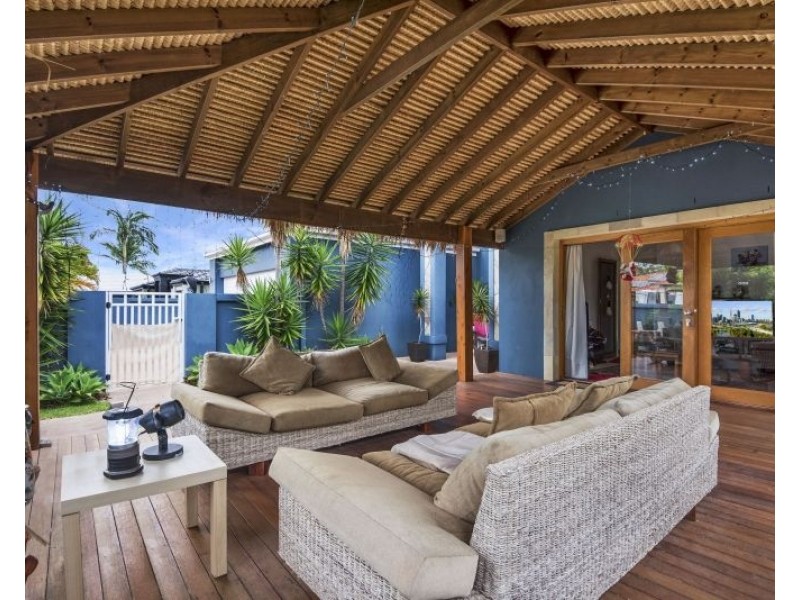 22 Tropicana Circuit, Burleigh Waters QLD 4220