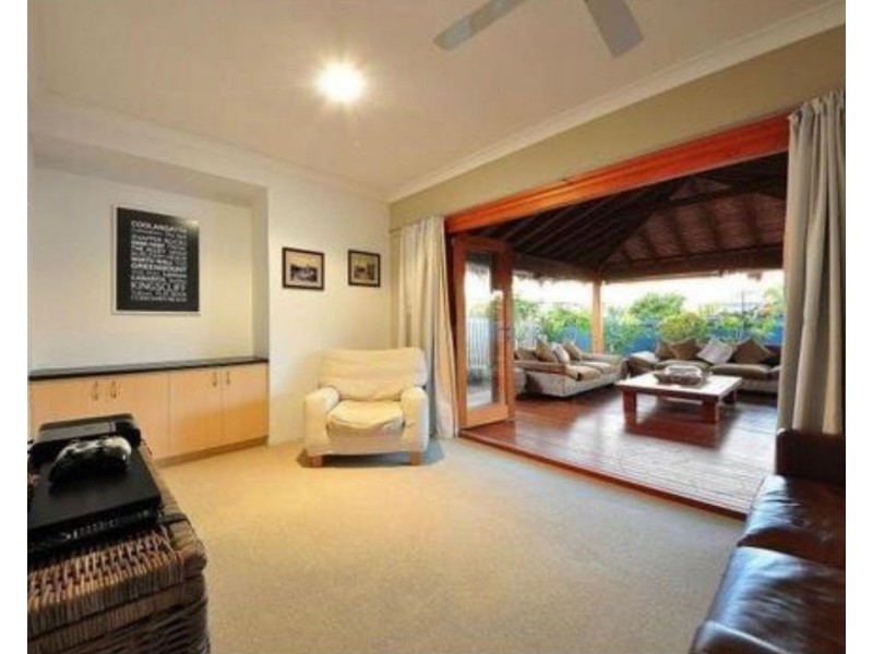 22 Tropicana Circuit, Burleigh Waters QLD 4220