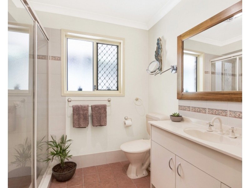 6 Breynia Court, Elanora QLD 4221