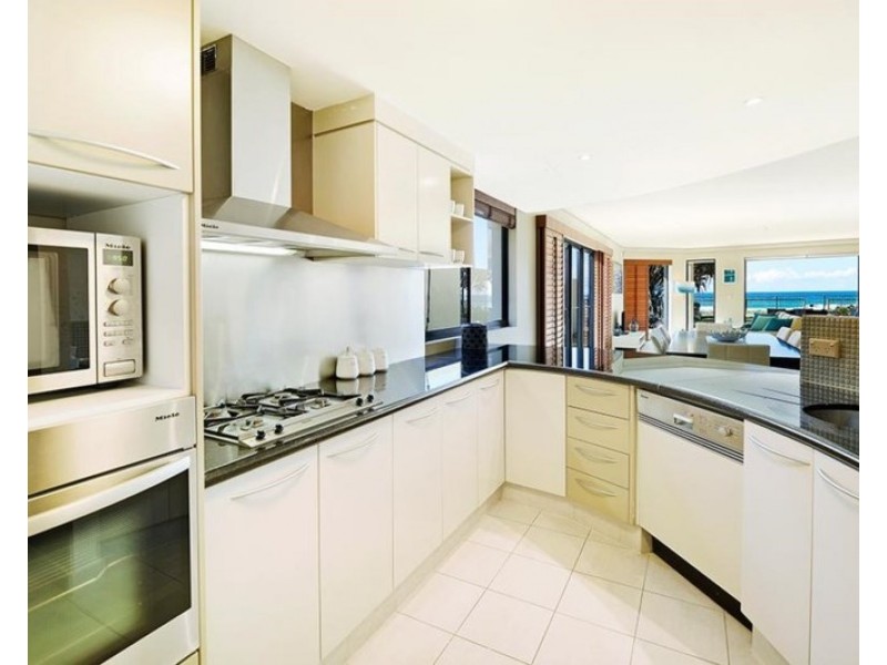 1/1285 Gold Coast Highway, Palm Beach QLD 4221