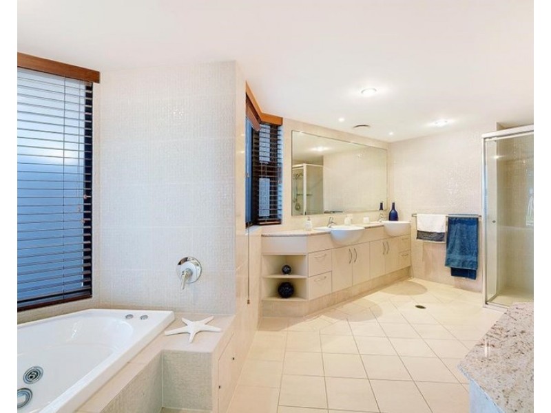 1/1285 Gold Coast Highway, Palm Beach QLD 4221