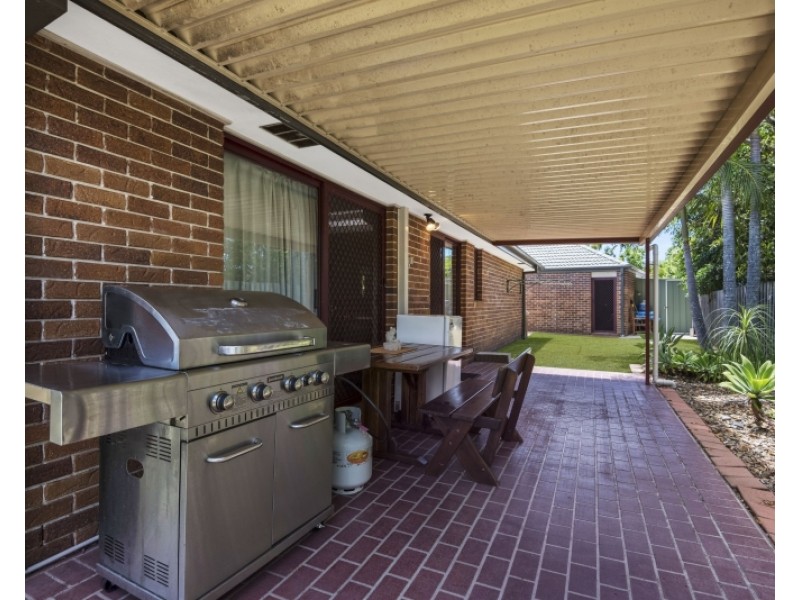 12 Oasis Crescent, Elanora QLD 4221