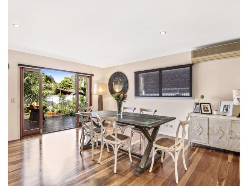 59 Manus Avenue, Palm Beach QLD 4221