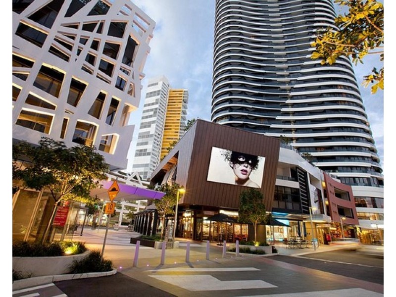 6/23 Armrick Avenue, Broadbeach QLD 4218