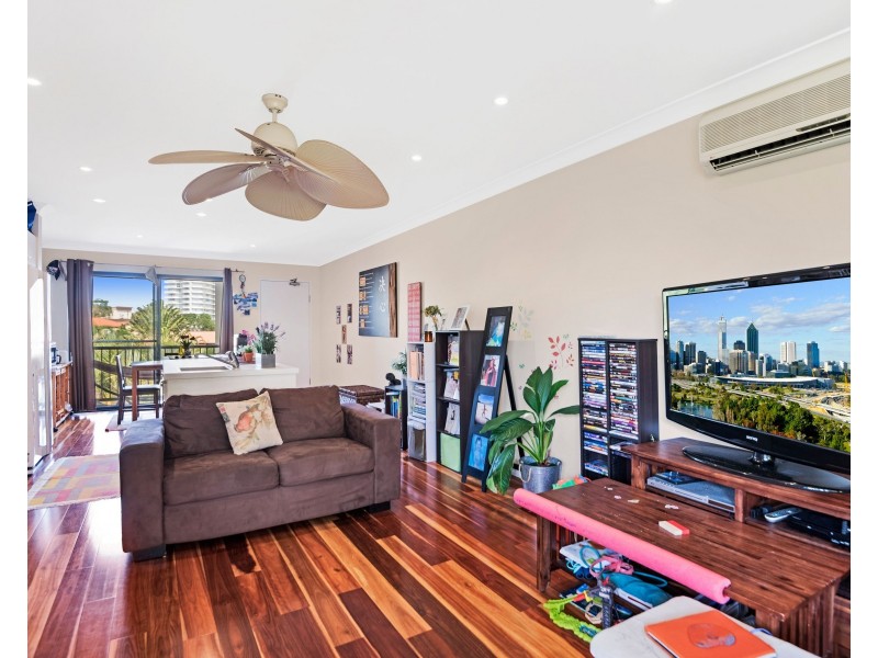 14/4 Mawarra Street, Palm Beach QLD 4221