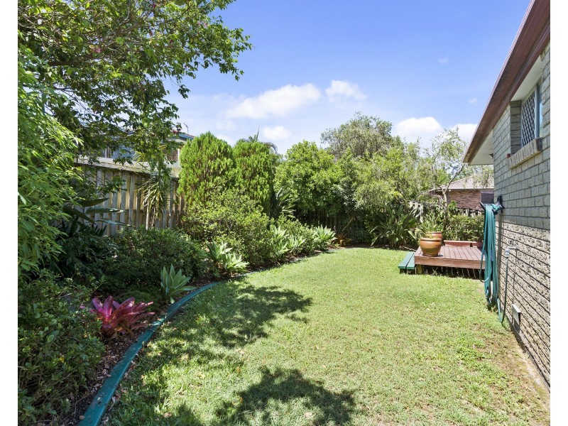 22 Kalmia Court, Elanora QLD 4221