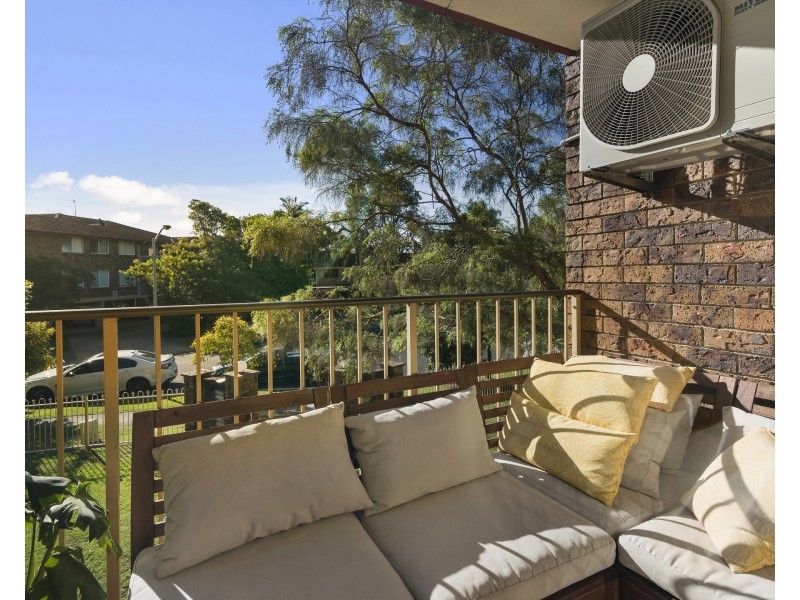 5/4 Rolan Court, Palm Beach QLD 4221