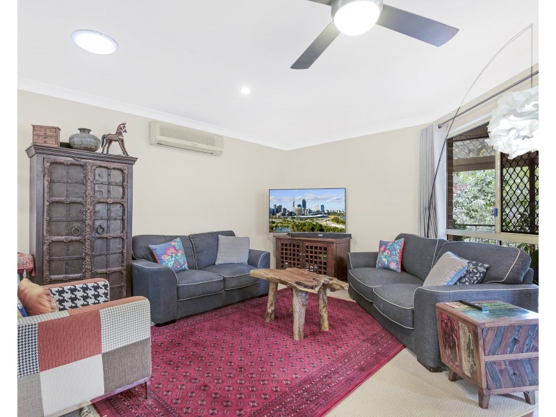 21/2-6 Simpsons Road, Currumbin Waters QLD 4223