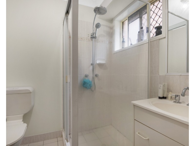 21/2-6 Simpsons Road, Currumbin Waters QLD 4223