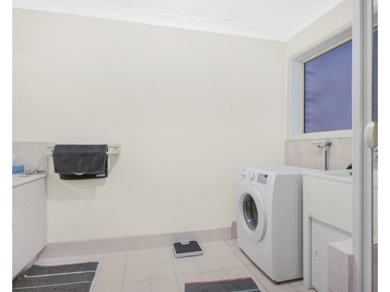 21/2-6 Simpsons Road, Currumbin Waters QLD 4223