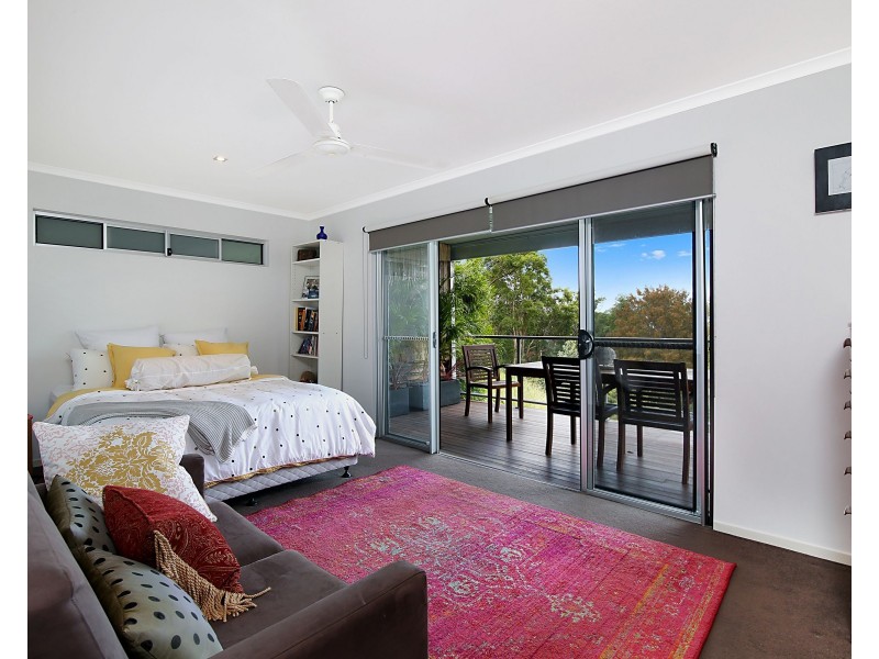 274 Simpsons Road, Currumbin Waters QLD 4223