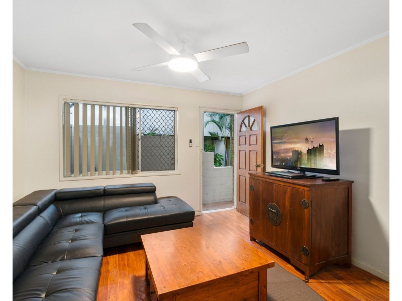 1/1003 Gold Coast Highway, Palm Beach QLD 4221
