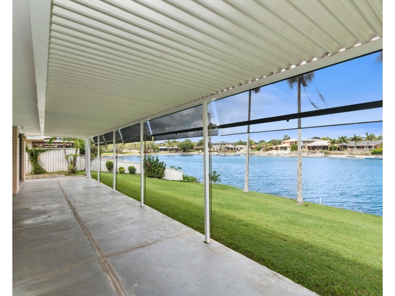 122 Melaleuca Drive, Palm Beach QLD 4221