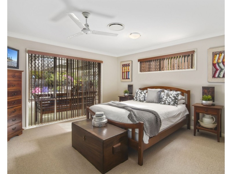 8 Breynia Court, Elanora QLD 4221