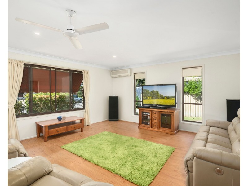 5 Linum Street, Palm Beach QLD 4221