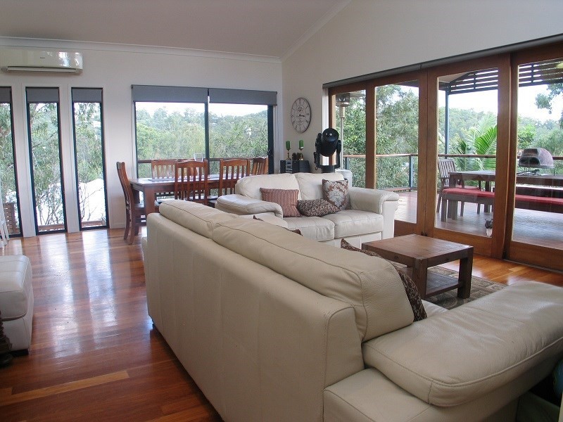 53 Forest Drive, Elanora QLD 4221