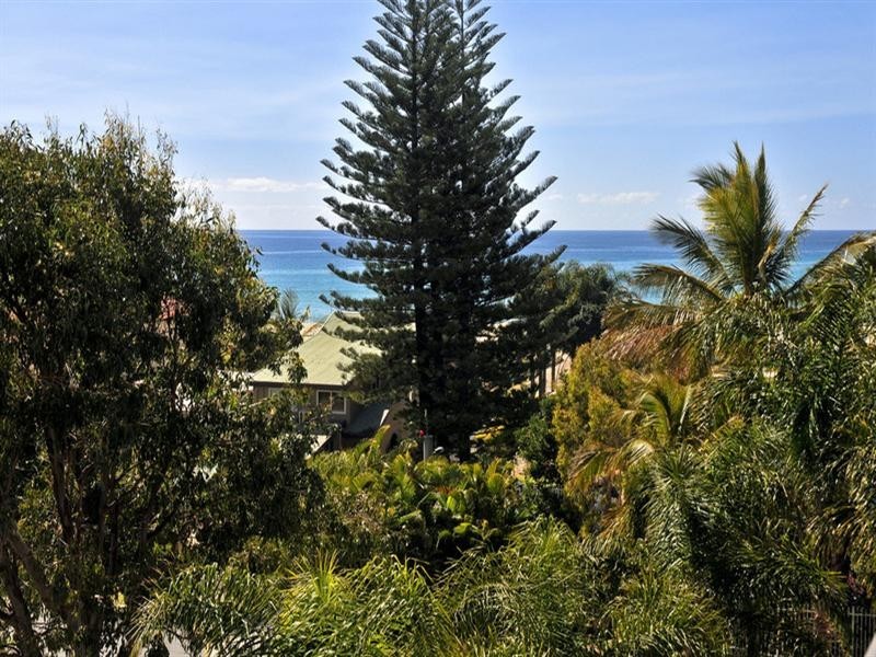 3E/973 Gold Coast Highway, Palm Beach QLD 4221