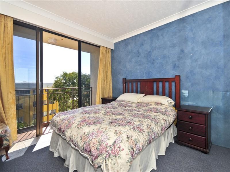 3E/973 Gold Coast Highway, Palm Beach QLD 4221
