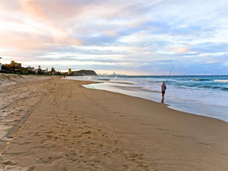 3E/973 Gold Coast Highway, Palm Beach QLD 4221