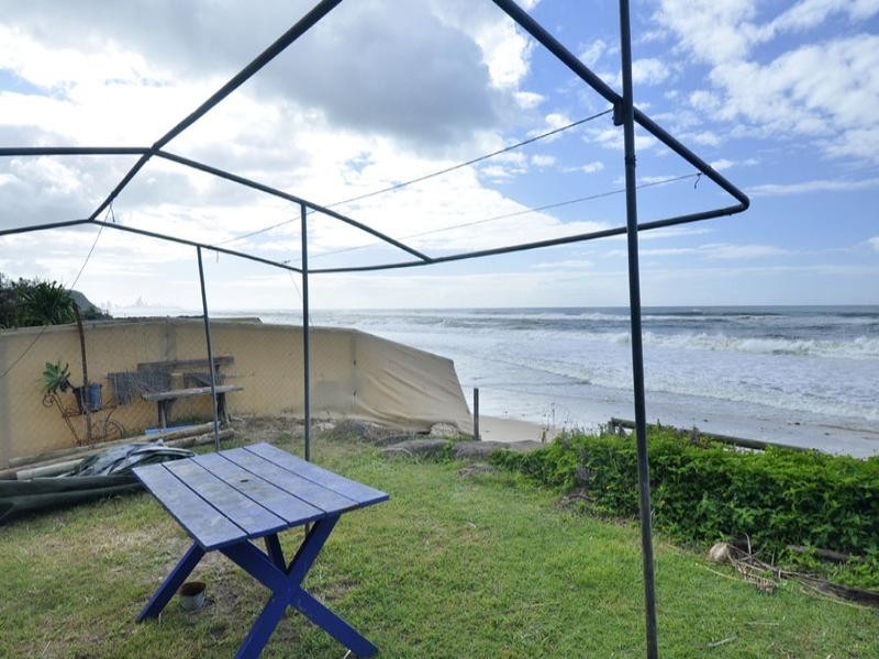 127 Jefferson Lane, Palm Beach QLD 4221
