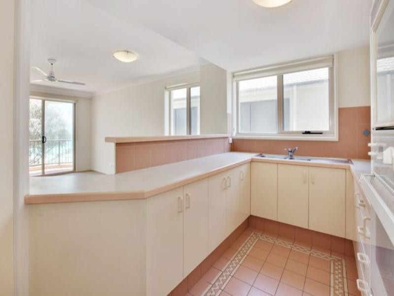 418 The Esplanade, Palm Beach QLD 4221