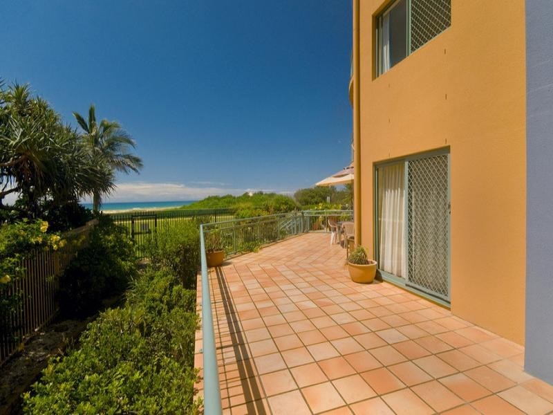 40/955 Gold Coast Highway, Palm Beach QLD 4221