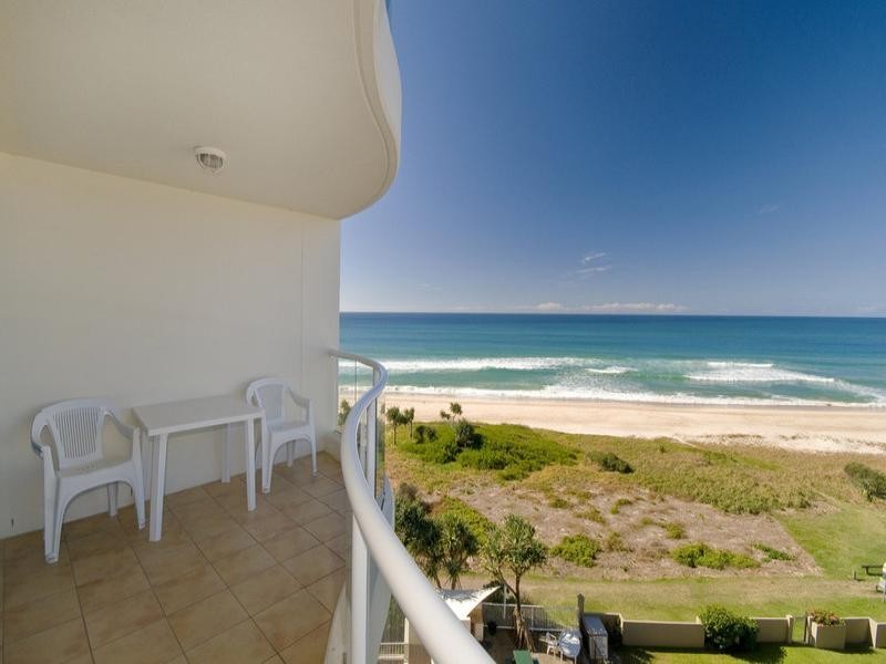 607/1483 Gold Coast Highway, Palm Beach QLD 4221