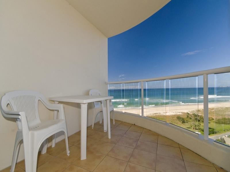 607/1483 Gold Coast Highway, Palm Beach QLD 4221