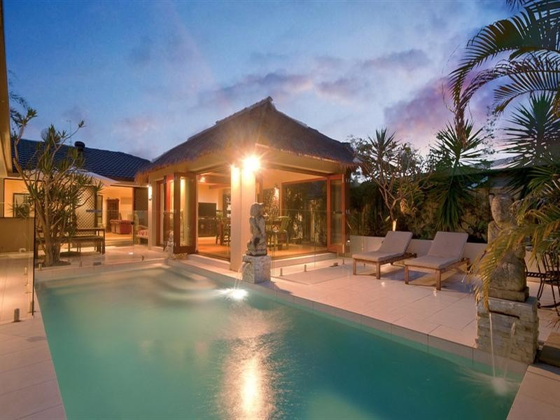 12 Linum Street, Palm Beach QLD 4221