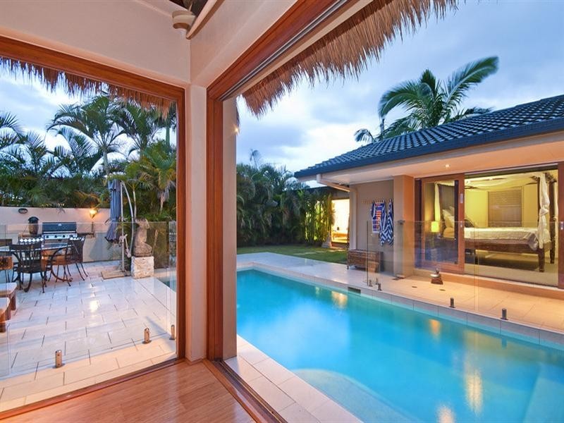 12 Linum Street, Palm Beach QLD 4221