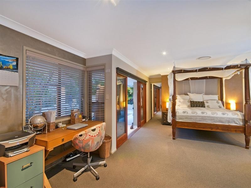 12 Linum Street, Palm Beach QLD 4221