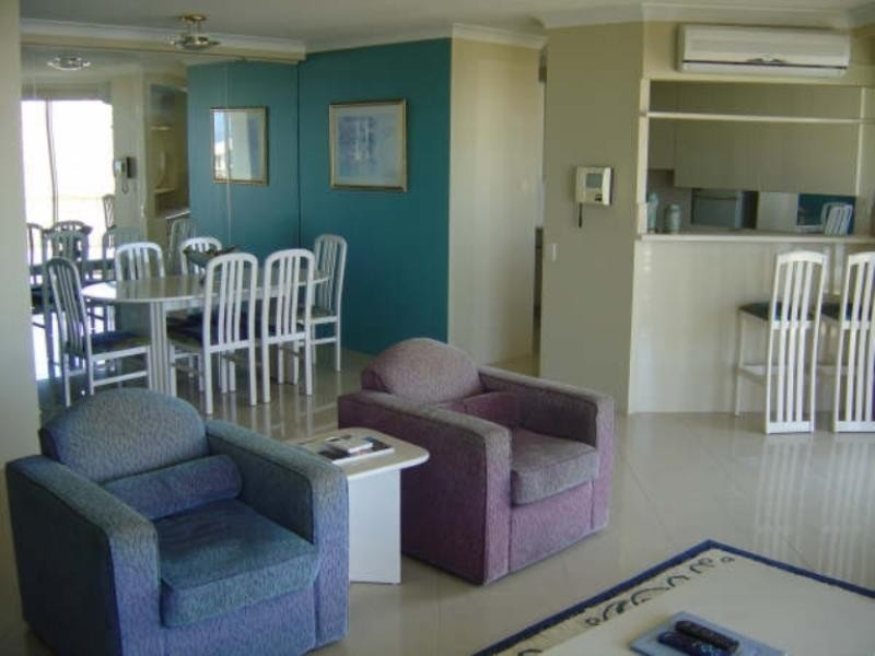 222/1 Serisier Avenue, Main Beach QLD 4217